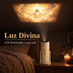 Projetor Luz Divina projetando Jesus no teto do quarto