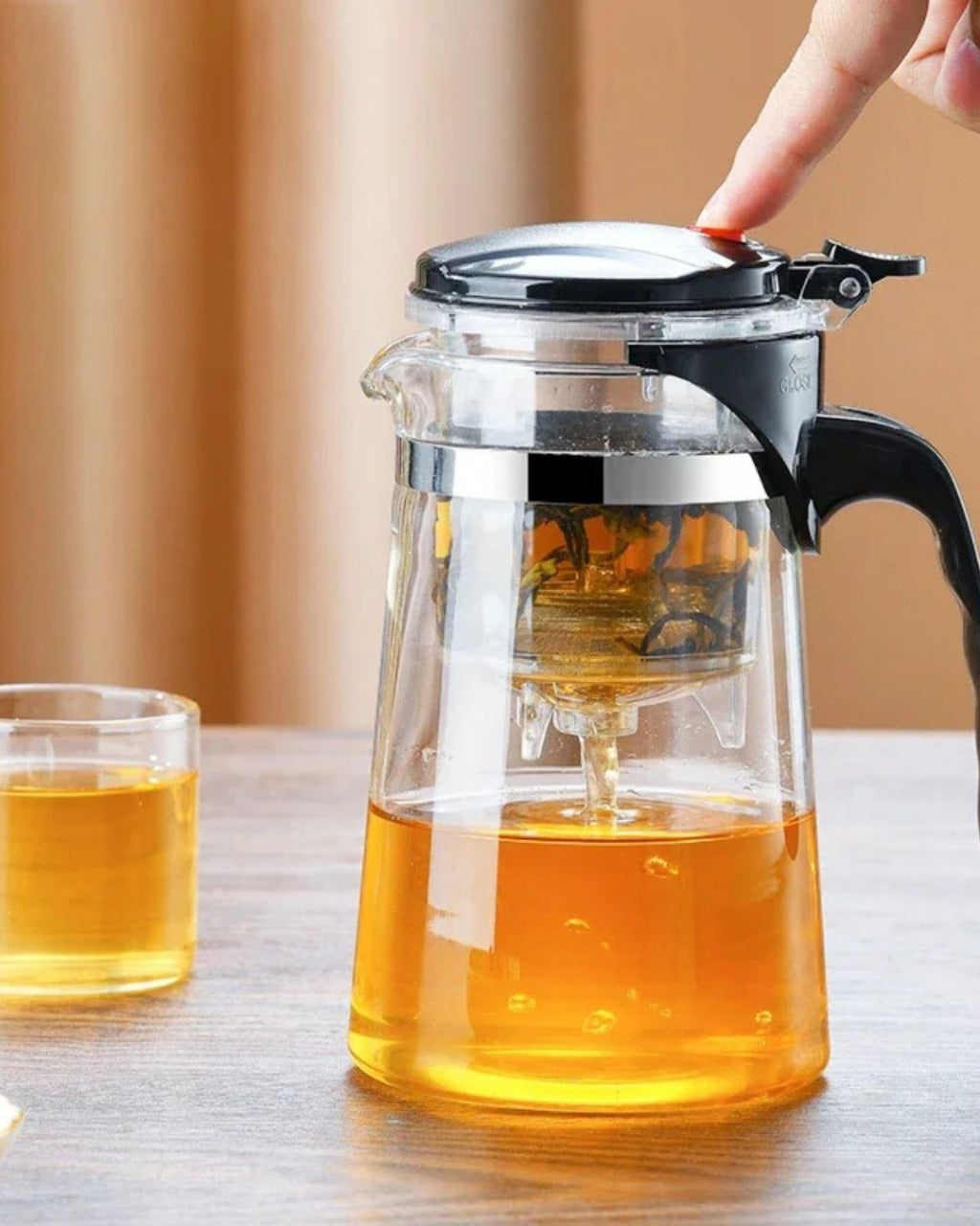 Chaleira em Vidro Resistente ao Calor com Infusor para Chá