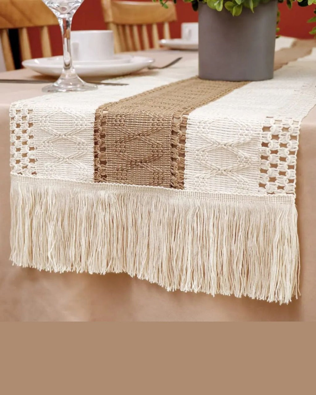 Caminho de Mesa Boho em Algodão Crochê Decoração Rústica e Moderna