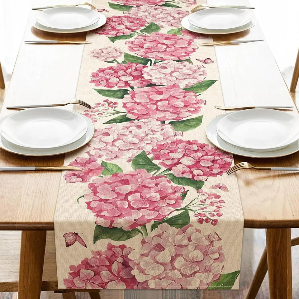 Caminho de Mesa de Linho com Estampa Floral de Hortênsia e Borboletas