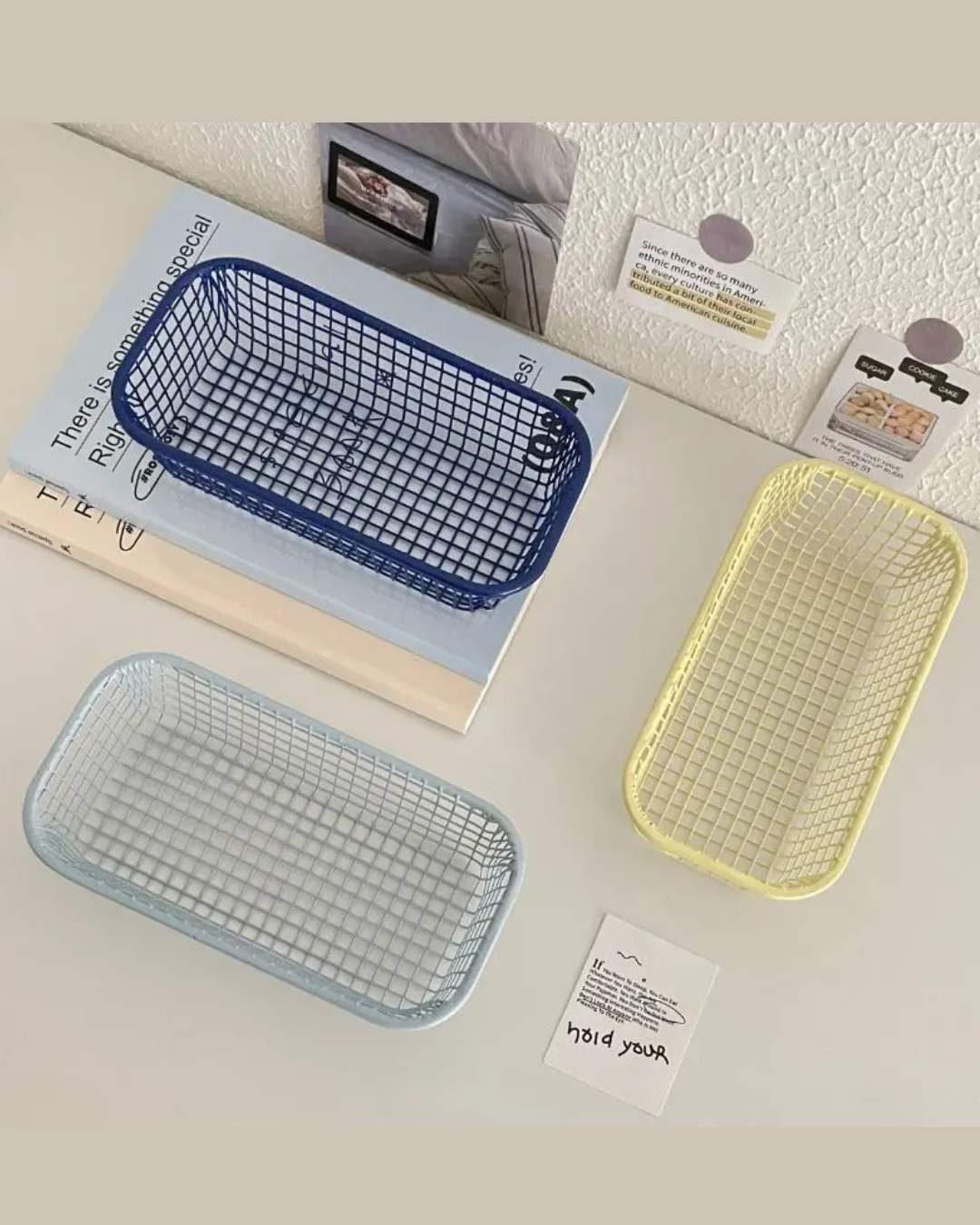Cesta de Armazenamento de Mesa em Metal Organizador para Escritório e Casa