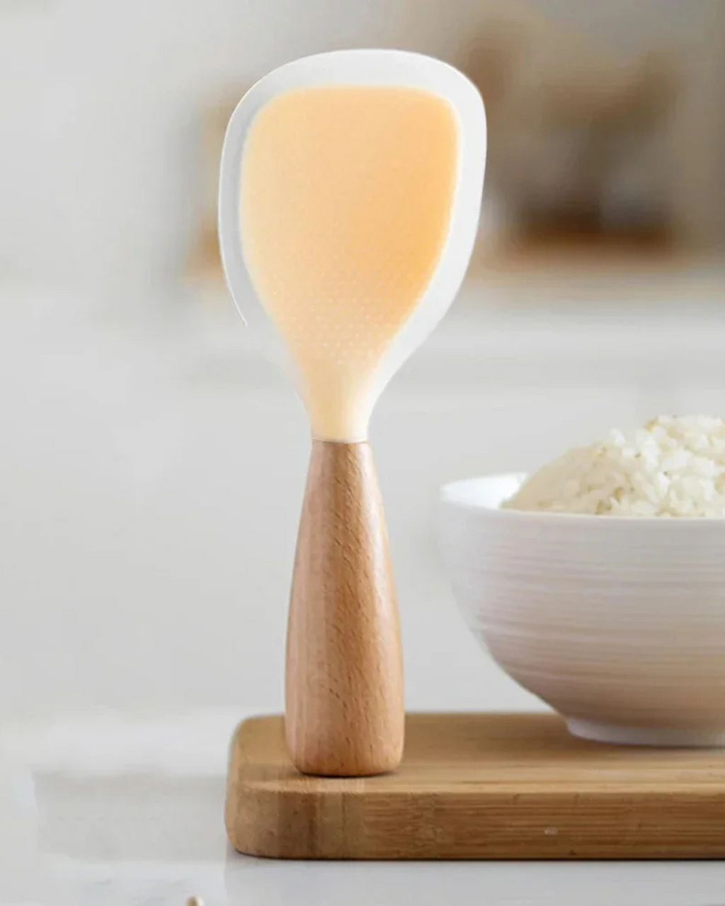 Colher de Arroz de Silicone com Cabo de Madeira Resistente ao Calor
