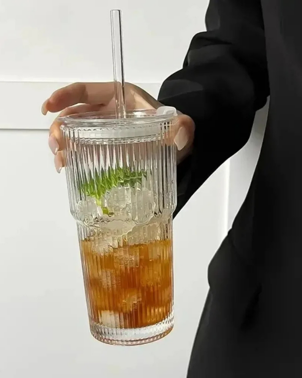Copo de Vidro Listrado com Tampa e Canudo 600ml