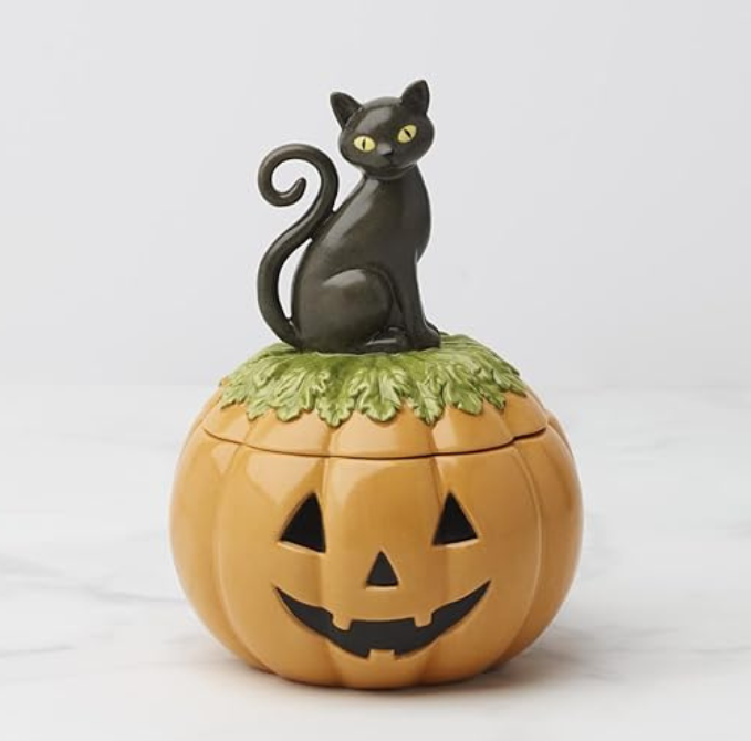 Pote de doces coberto com tema de Halloween assombrado