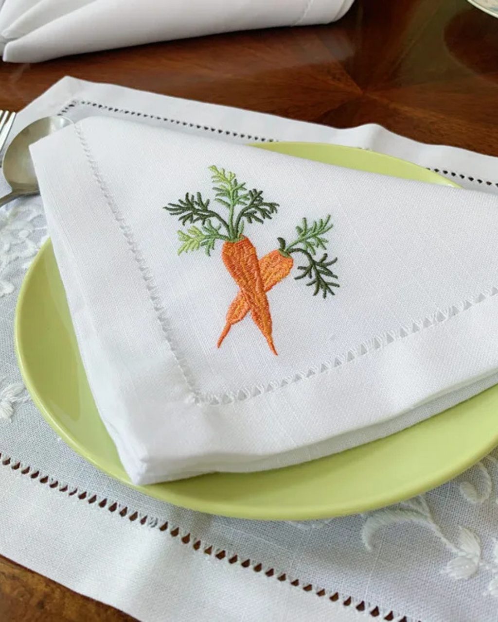 Guardanapos de Linho e Algodão com Bordado de Vegetais 45x45cm