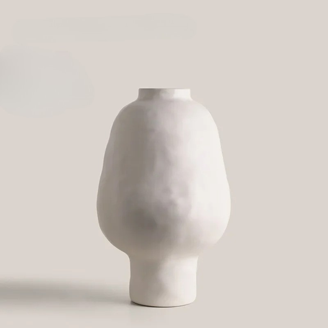 Vaso de Cerâmica com Padrão de Martelo
