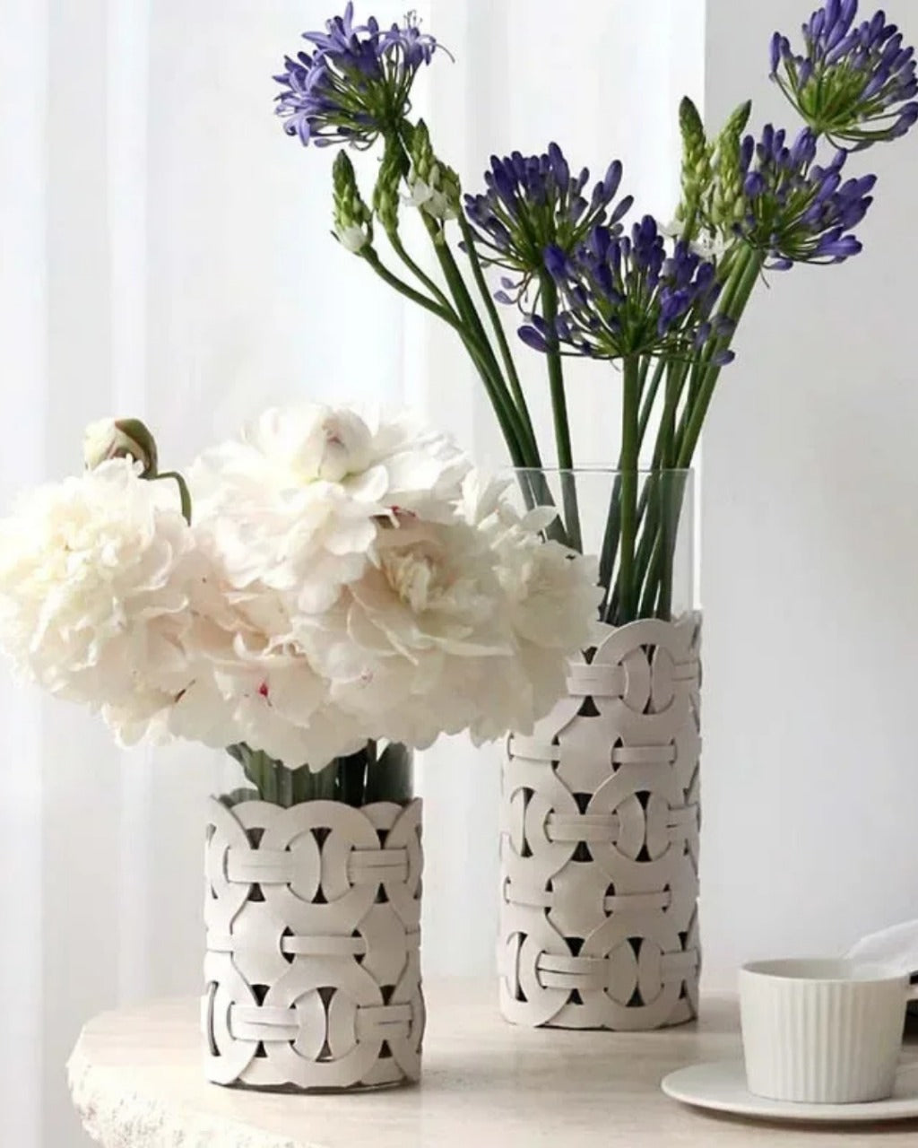 Vaso de Vidro com Couro Trançado Decoração Moderna para Sala ou Mesa