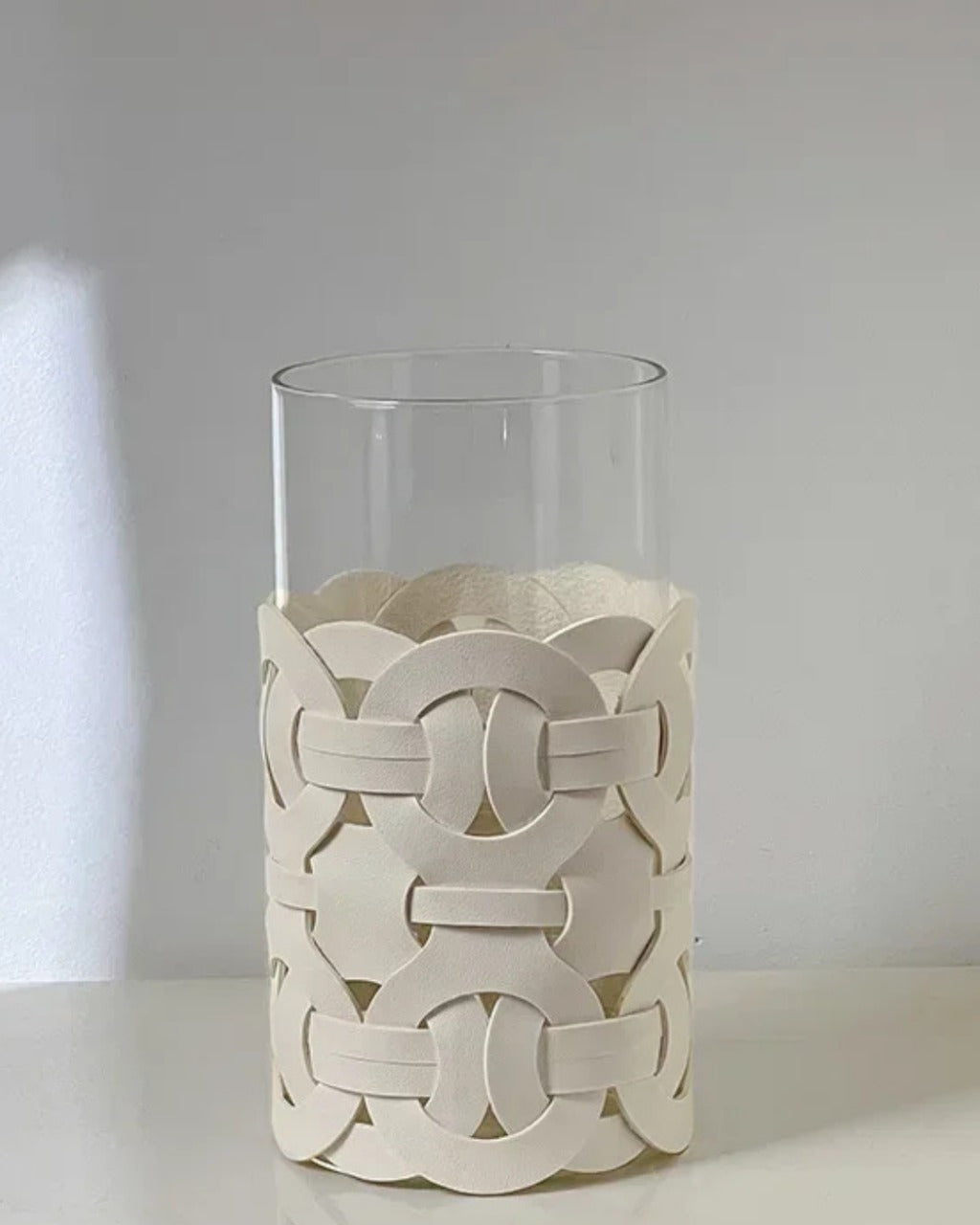 Vaso de Vidro com Couro Trançado Decoração Moderna para Sala ou Mesa