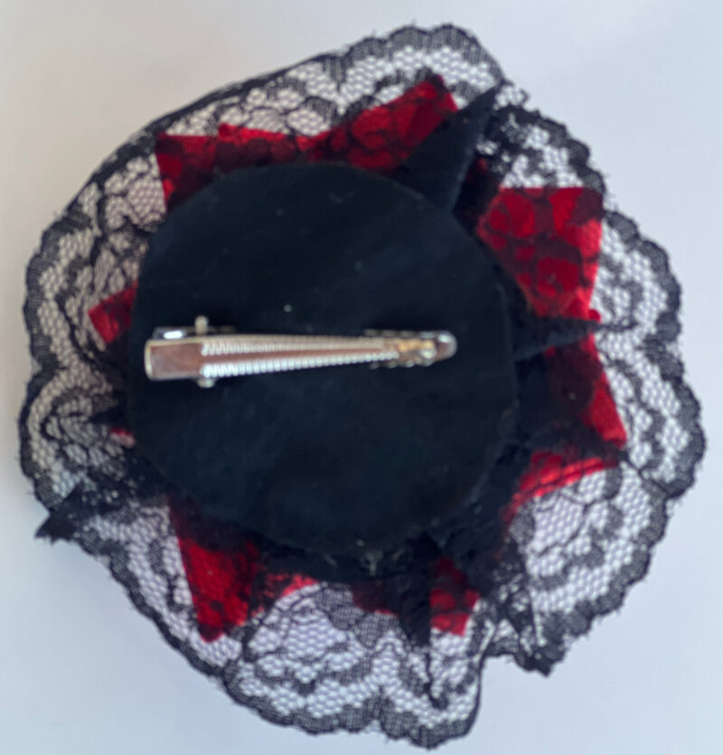 Rosa Vermelha em Cetim - Image 2